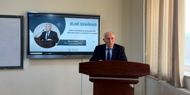 BDU-da Birinci Türkoloji Qurultaya həsr olunmuş elmi seminar keçirilib