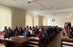 BDU-da Birinci Türkoloji Qurultaya həsr olunmuş elmi seminar keçirilib