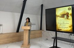 Orta Şərq dilləri və ədəbiyyatı kafedrasının dosenti Əsmətxanım Məmmədovanın 85 illik yubileyinə həsr olunmuş “Şərq qadınının uğur yolu” adlı tədbir keçirilib