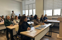 100 İllik Qurultay işığında Türkologiyanın İnkişaf yolları”