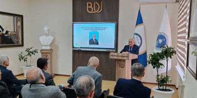 Akademik Vaqif Fərzəliyev ustad dərsi keçdi