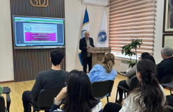 Fiziki və kolloid kimya kafedrasında elmi seminar keçirildi