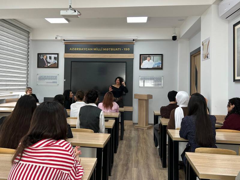 BDU-da “Jest dili dərsləri” proqramının yekun imtahanı keçirilib