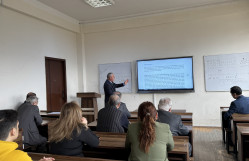 Tətbiqi riyaziyyat və kibernetika fakültəsi “Elm günü”nə həsr olunmuş Ustad dərs
