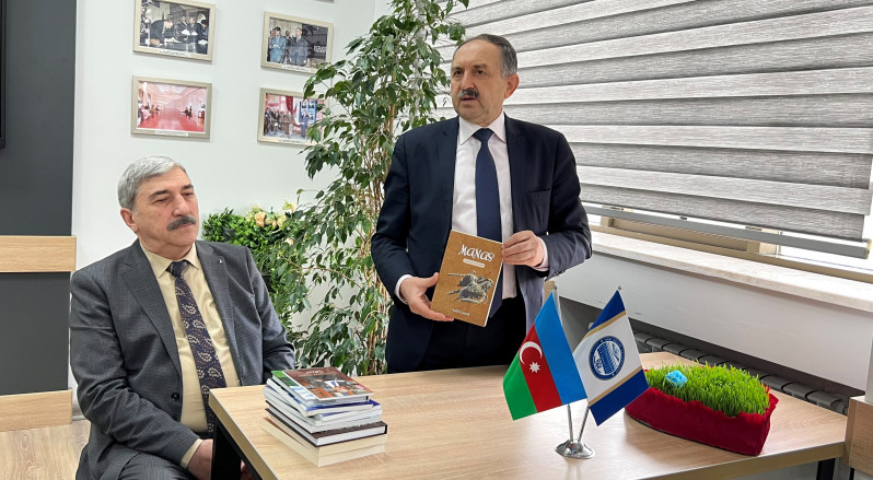 FAKÜLTƏDƏ USTAD DƏRSİ