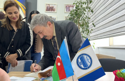 FAKÜLTƏDƏ USTAD DƏRSİ