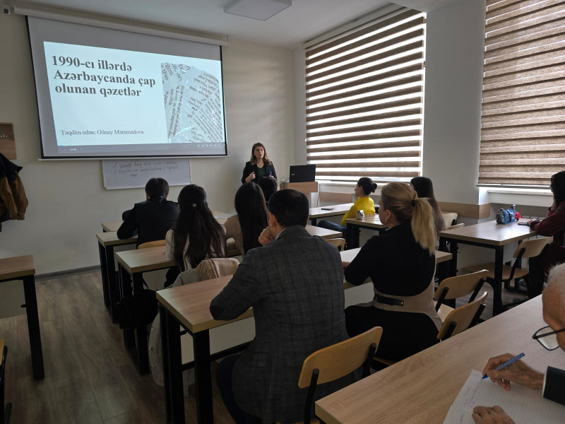 “1990-cı illərdə Azərbaycanda çap olunan qəzetlər” mövzusunda açıq dərs