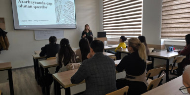 “1990-cı illərdə Azərbaycanda çap olunan qəzetlər” mövzusunda açıq dərs