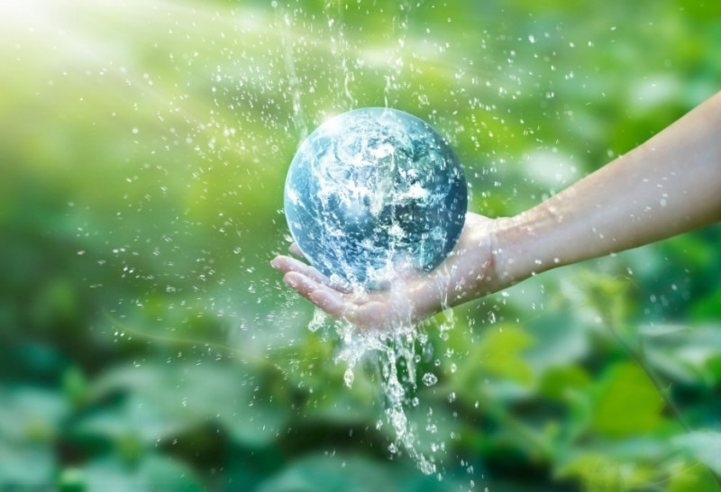 ADSEA-nın baş mühəndisi BDU-da qlobal iqlim dəyişmələrinin su ehtiyatlarına təsirinə dair ustad dərsi keçib