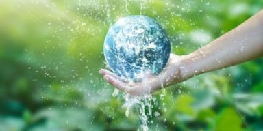 ADSEA-nın baş mühəndisi BDU-da qlobal iqlim dəyişmələrinin su ehtiyatlarına təsirinə dair ustad dərsi keçib