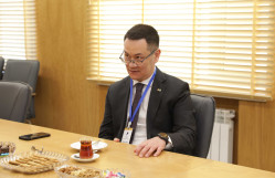 Böyük Britaniyanın Koventri Universitetinin Qazaxıstan filialının prezidenti BDU-da