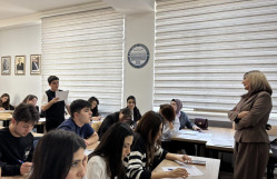 “Rəqəmsal dövrdə şəxsi brending” mövzusunda görüş