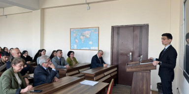 BDU-da “44 günlük Vətən müharibəsi Böyük Britaniya mətbuatında” mövzusunda elmi seminar