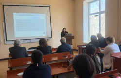 “Elm günü”nə həsr edilmiş növbəti elmi seminar keçirilib