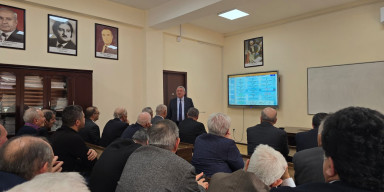 BDU-da “Riyaziyyat müəllimliyi” ixtisası üzrə tədris proqramları müqayisəli təhlil olunub