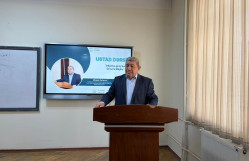 BDU-da akademik Nizami Cəfərovun ustad dərsi: “Dilçiliyə girişdən ümumi dilçiliyə”