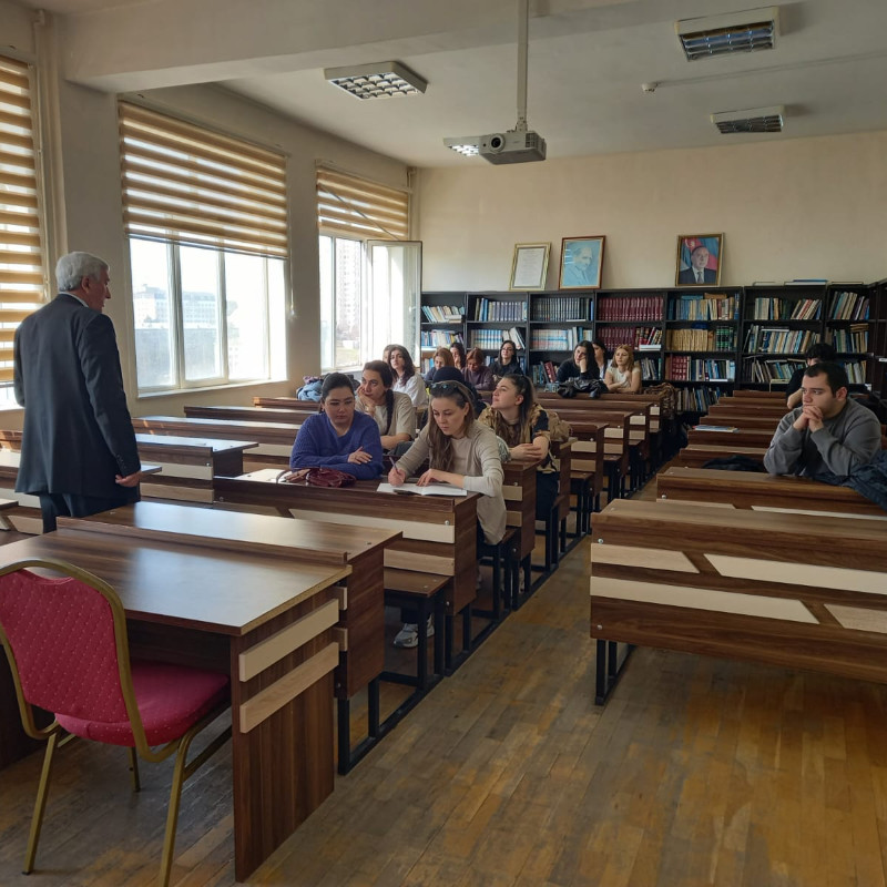 “Slavyan xalqları keçmiş və müasir dövrdə” mövzusunda elmi mühazirə keçirilmişdir