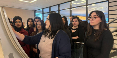 TƏLƏBƏLƏRİMİZ ADA UNİVERSİTETİNDƏ