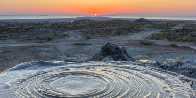 BDU-da Azərbaycanın palçıq vulkanlarının geoekoloji potensialı öyrənilir
