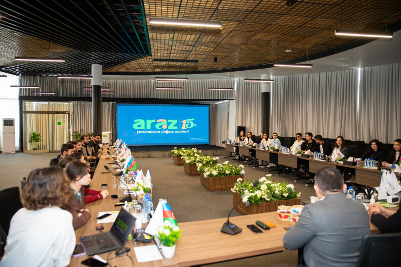 Biologiya fakültəsinin tələbələri “Araz Supermarket” MMC-də istehsalat təcrübəsi keçir