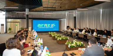 Biologiya fakültəsinin tələbələri “Araz Supermarket” MMC-də istehsalat təcrübəsi keçir