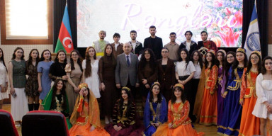 “Baharın rəngləri” adlı bayram tədbiri keçirildi
