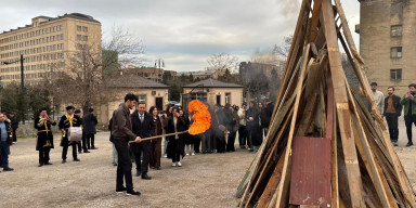 BDU-nun “Tələbə evi”ndə İlaxır çərşənbə