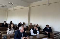 “Elm günü”nə həsr olunmuş elmi seminar