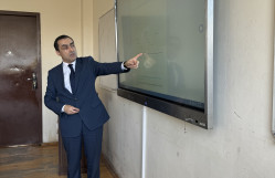 “Elm günü”nə həsr olunmuş elmi seminar