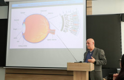 "Fotoaparatın quruluşu və foto avadanlıqlar" mövzusunda açıq dərs