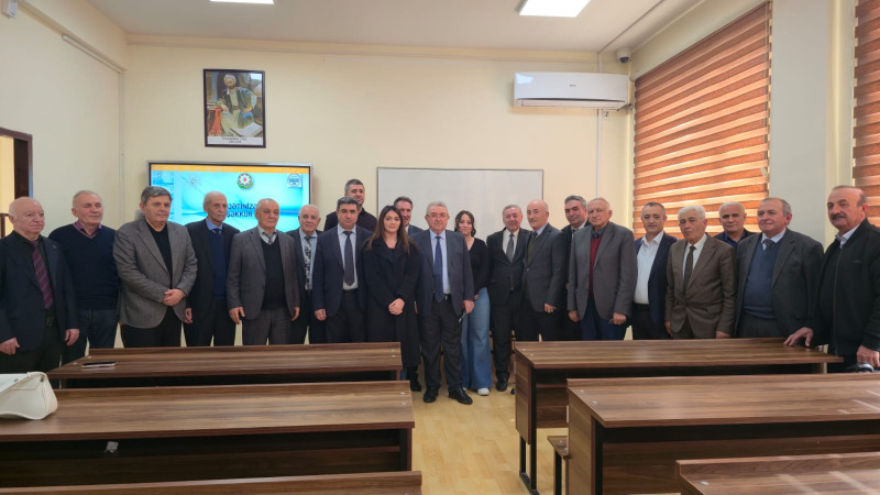 BDU-da “Riyaziyyat müəllimliyi” ixtisası üzrə tədris proqramları müqayisəli təhlil olunub