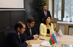 BAKI DÖVLƏT UNİVERSİTETİNİN GEOLOGİYA FAKÜLTƏSİNİN VƏ YAP YASAMAL RAYON TƏŞKİLATININ BİRGƏ TƏŞKİLATÇILIĞI İLƏ 27 MART - ELM GÜNÜNƏ HƏSR OLUNMUŞ “ELM VƏ TƏHSİL: MÜASİR ÇAĞIRIŞLAR” MÖVZUSUNDA GENİŞ TƏRKİBLİ MAARİFLƏNDİRİCİ TƏDBİR TƏŞKİL OLUNUB.