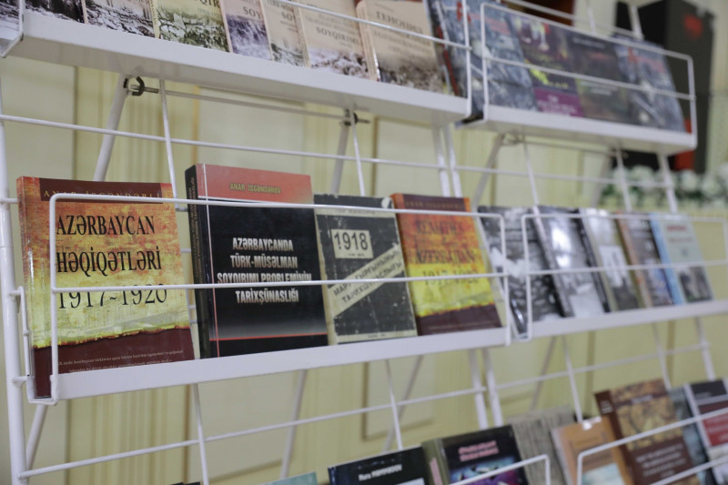 BDU-da Azərbaycanlıların Soyqırımı Gününə həsr olunmuş sərgi təşkil edilib