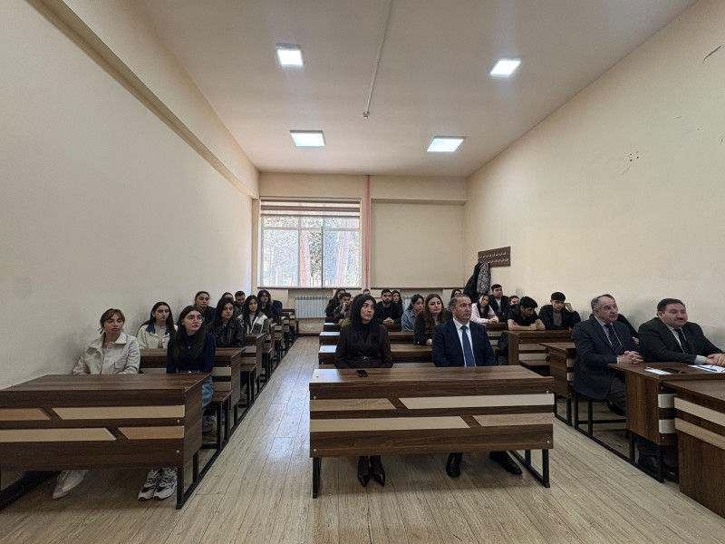 BDU-da elmi seminar: “Azərbaycanın nadir quşları və onların mühafizəsi”