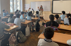 Tarix fakültəsinin Tarix müəllimliyi ixtisası üzrə dördüncü kurs tələbələrinə tədris təcrübəsi keçirilir