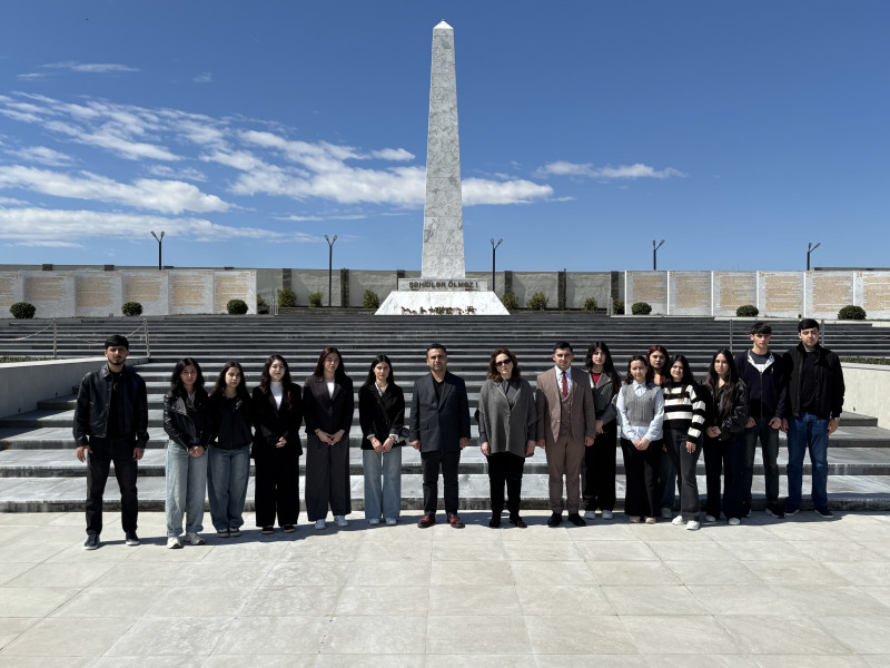 MEMORİAL MƏZARLIQ ZİYARƏT EDİLİB