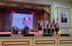 Görkəmli uşaq şairi Zahid Xəlil BDU-nun nəzdində “Gənc istedadlar” liseyinin şagirdləri ilə görüşüb