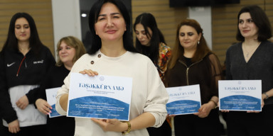 SOSİAL İŞ KAFEDRASININ MÜƏLLİMİNƏ TƏŞƏKKÜRNAMƏ VERİLİB