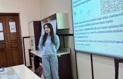 Magistrantlar elmi seminarda çıxış ediblər