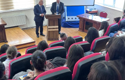 Tarix fakültəsində "31 mart soyqırımı ermənilərin "Böyük Ermənistan" yaratmaq siyasətinin mərhələsi idi" mövzusunda elmi seminar keçirildi