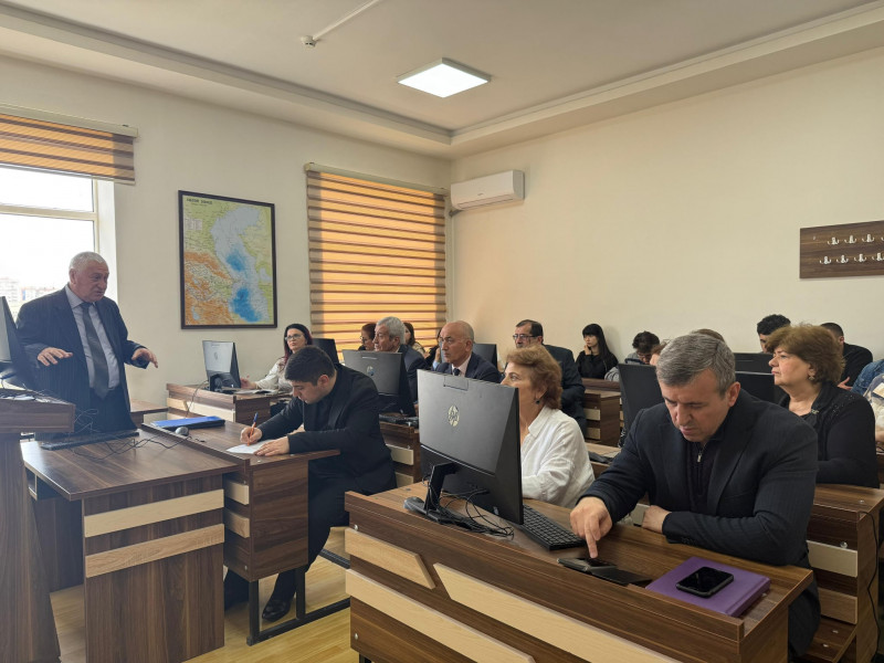 BDU-da Xəzər dənizinin səviyyə tərəddüdlərinin yaşayış məntəqələrinə təsirinə dair ustad dərsi