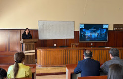 BDU-da memarlıq və şəhərsalmada fizika qanunlarının tətbiqi müzakirə olunub