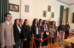 BDU tələbələri Səməd Vurğunun ev muzeyində