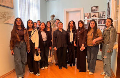 BDU tələbələri Səməd Vurğunun ev muzeyində