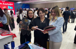 BDU Əl-Fərabi adına Qazax Milli Universitetinə kitablar hədiyyə edib