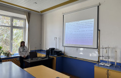 Nəzəri fizika kafedrasında elmi seminar keçirilib