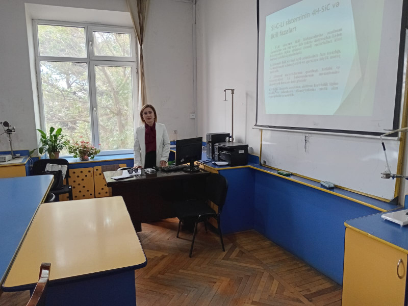 Fizika fakültəsində elmi seminar keçirilib