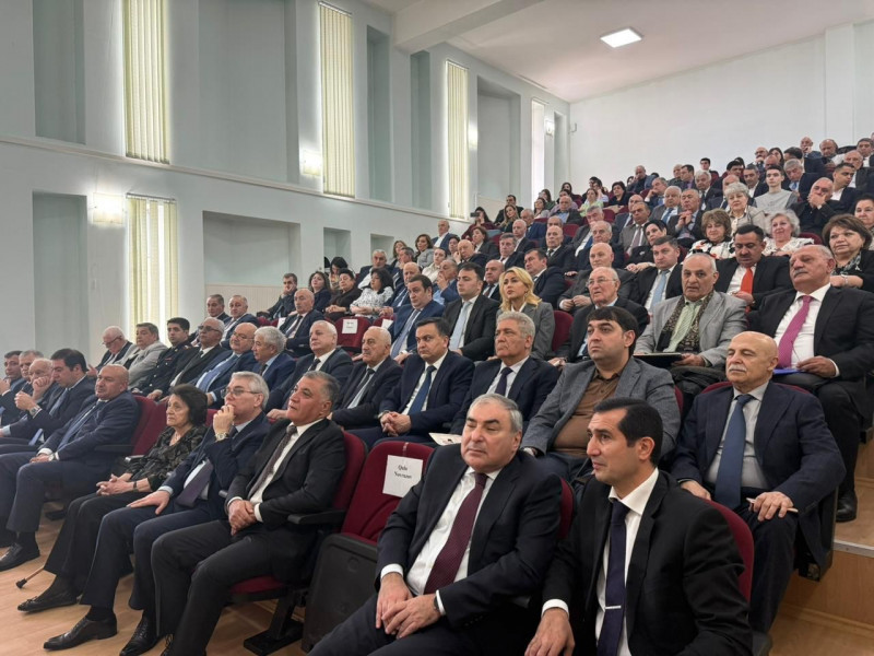 Görkəmli hüquqşünas alim, BDU-nun kafedra müdiri Kamil Səlimovun 70 illik yubileyi qeyd olunub