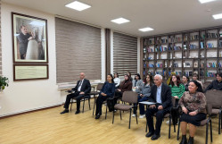 Nigar Qədirovanın təqdimatında elmi seminar keçirilmişdir
