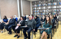 “Amin turşuların tədrisində yeni yanaşmalar” mövzusunda elmi seminarı keçirildi